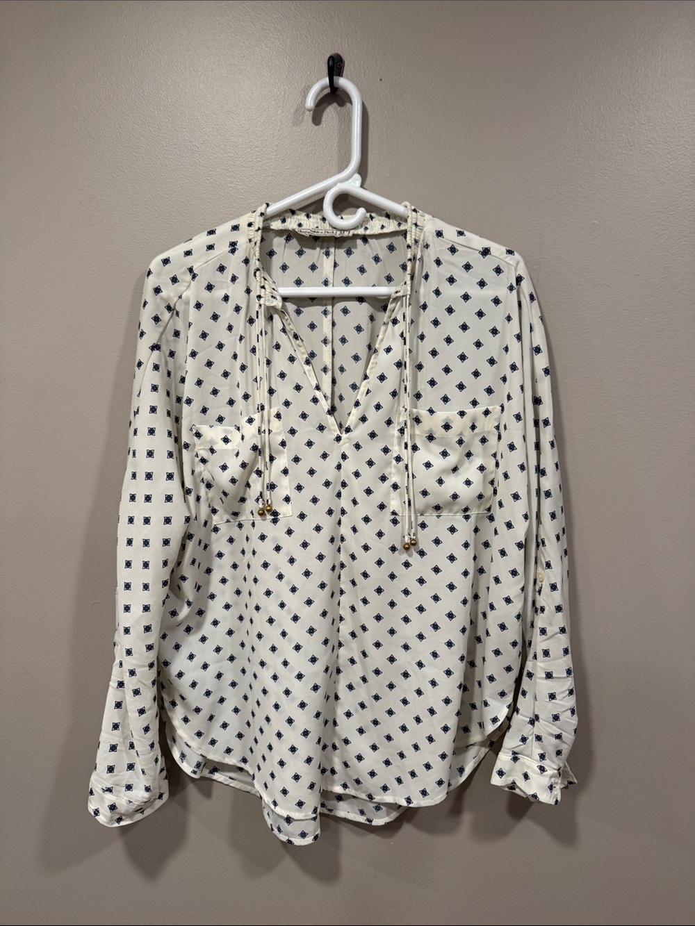 Abercrombie & Fitch Cream Blouse with Navy Diamond Print